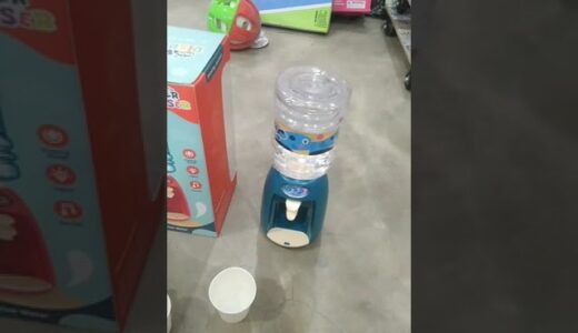 Mini water dispenser kids toy